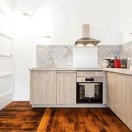 Appartement 2 Pieces Jean Mace Et Stationnement Lyon Bagian luar foto