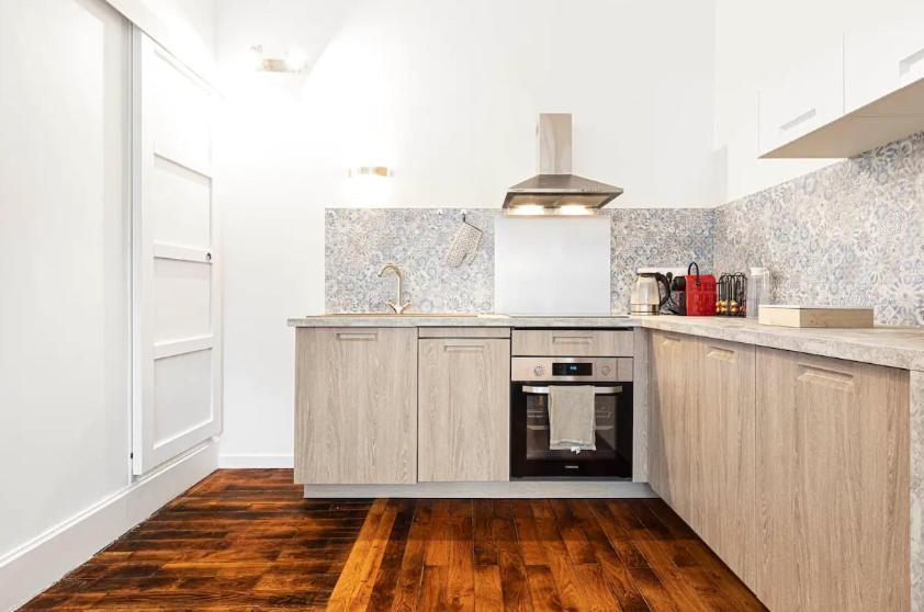 Appartement 2 Pieces Jean Mace Et Stationnement Lyon Bagian luar foto
